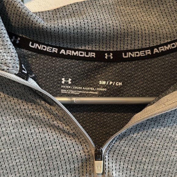 Under Armour gray men’s small quarter zip pullover - Picture 2 of 3